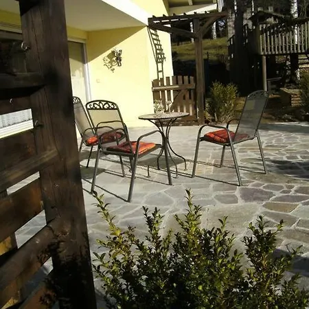 Grosses In Ruhiger Lage - Wlan B. 9 Per. Holiday home *