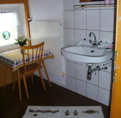 Grosses In Ruhiger Lage - Wlan B. 9 Per. * سالفلدن ام ستينه